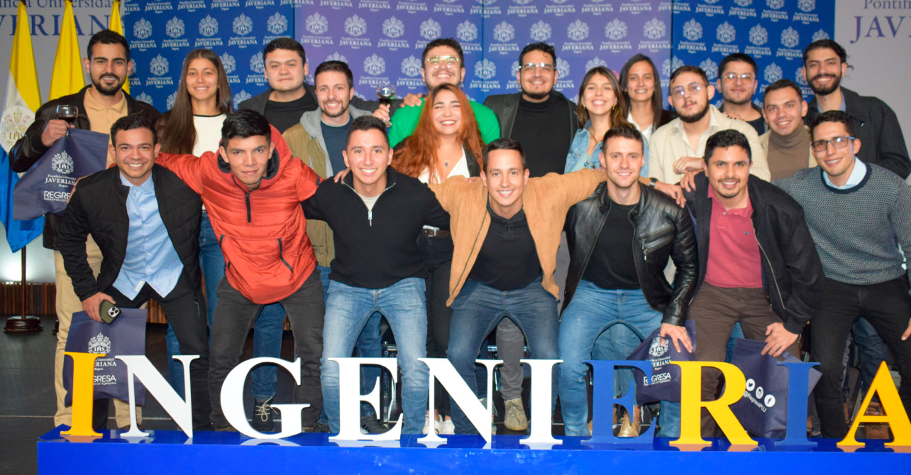 Titulo Pontificia Universidad Javeriana
