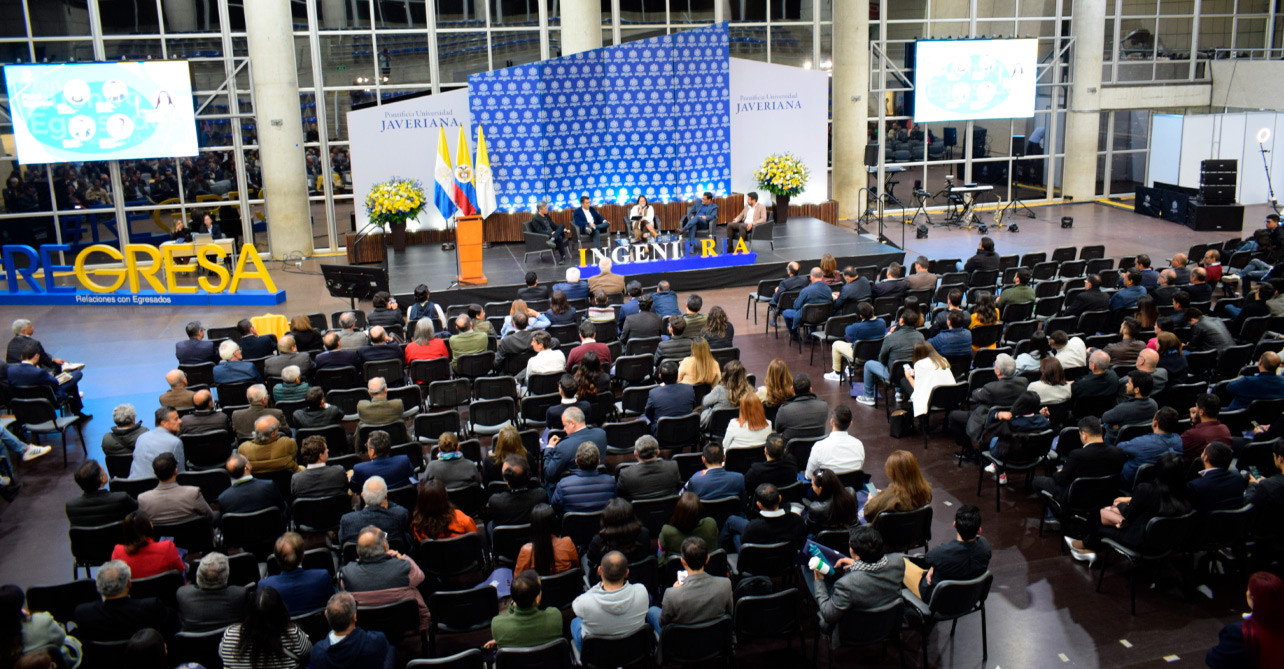 Titulo Pontificia Universidad Javeriana