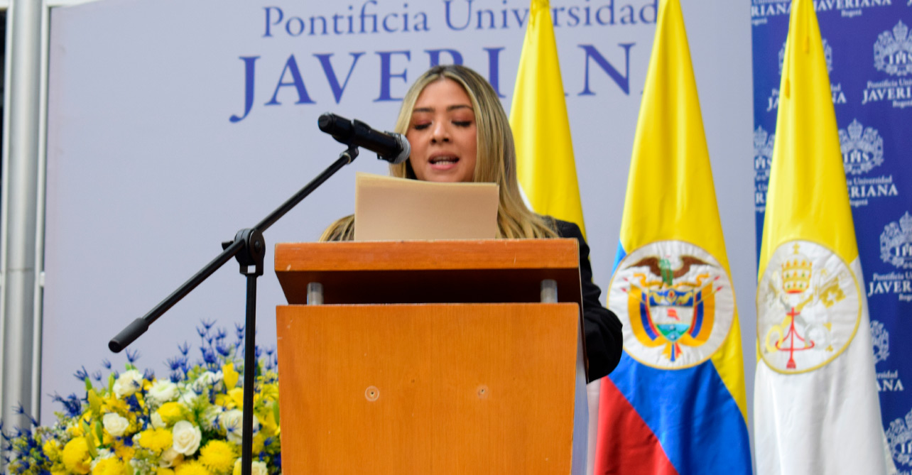 Titulo Pontificia Universidad Javeriana