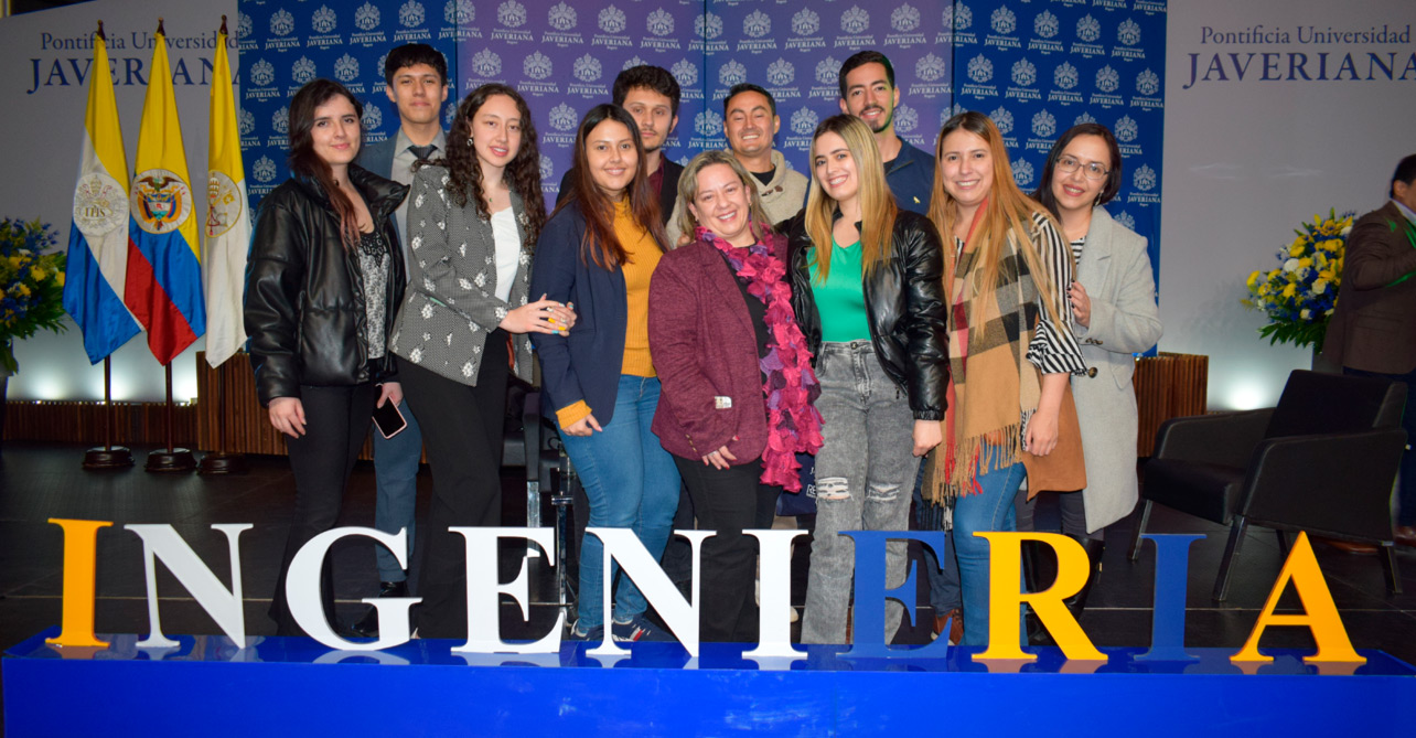 Titulo Pontificia Universidad Javeriana