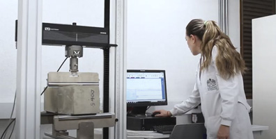 Laboratorio de Mezclas Cementicias / Cement Mixes Lab