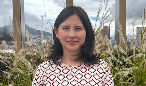 Catalina Lozada López, Ph.D. Pontificia Universidad Javeriana